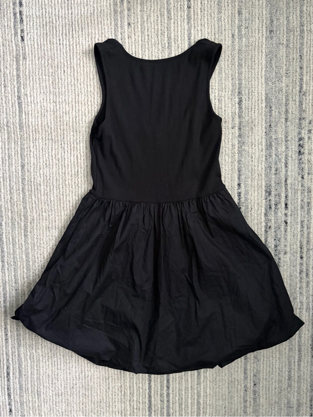Leith Black Sleeveless Fit & Flare Dress With Low Back Size M